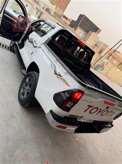 تويوتا هايلوكس